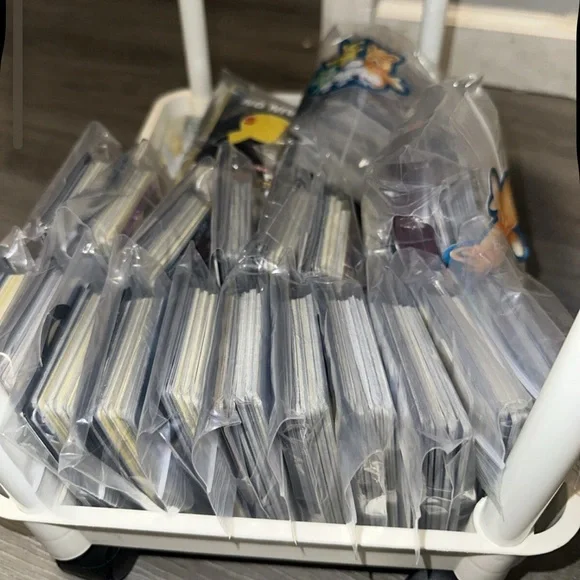 Pokemon Card MYSTERY PACK of 40+ CARDS TCG OFFICIAL GX EX VMAX VSTAR V+HOLOS - Picture 2 of 3